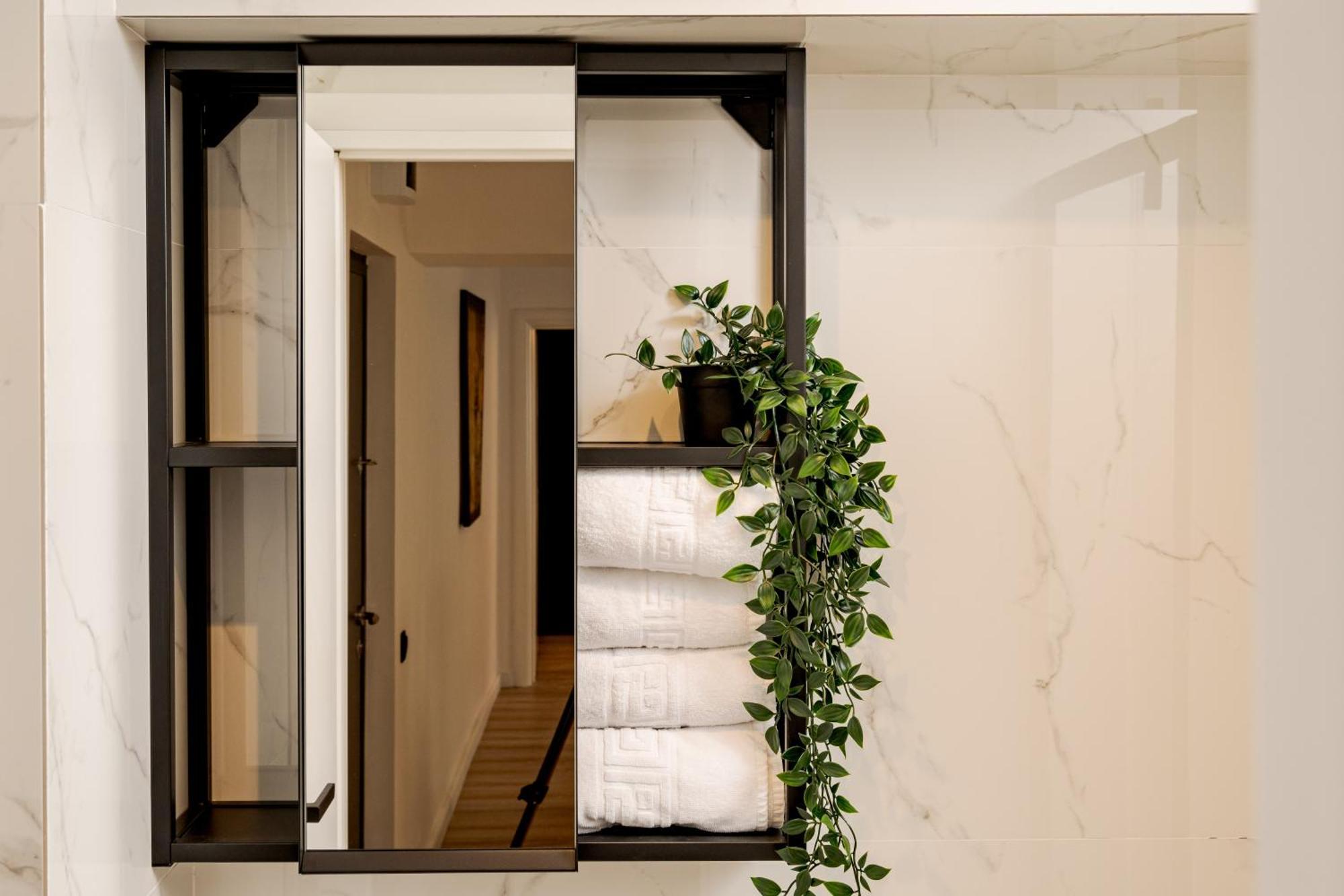 Old Town - Calea Victoriei - City Center - Jueto By Mrg Apartments * Bucarest